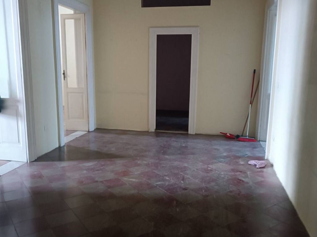 appartamento in vendita a Taranto in zona Tre Carrare-Battisti