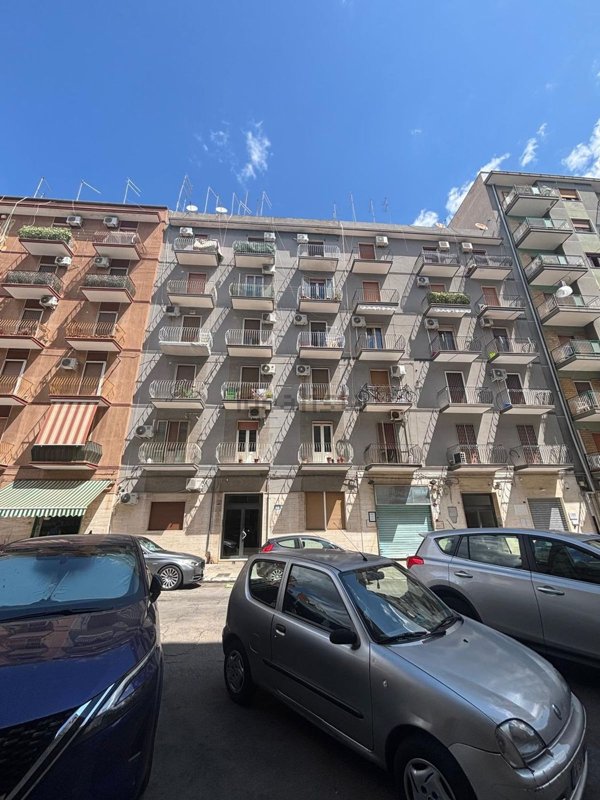 appartamento in vendita a Taranto in zona Tre Carrare-Battisti