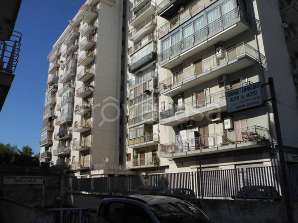 appartamento in vendita a Taranto in zona Italia-Montegranaro
