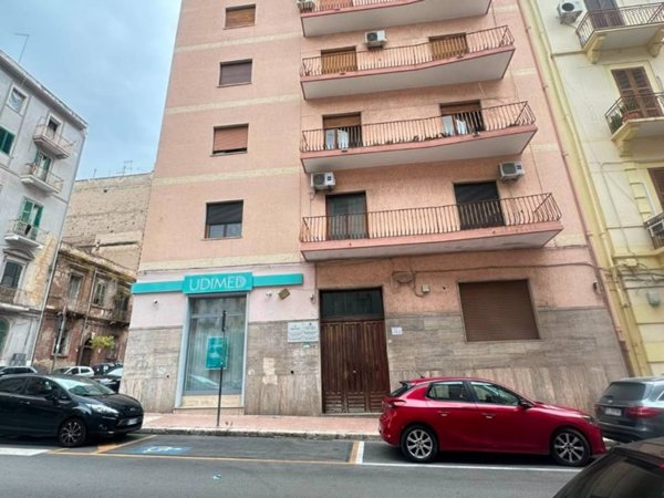 appartamento in vendita a Taranto in zona Borgo
