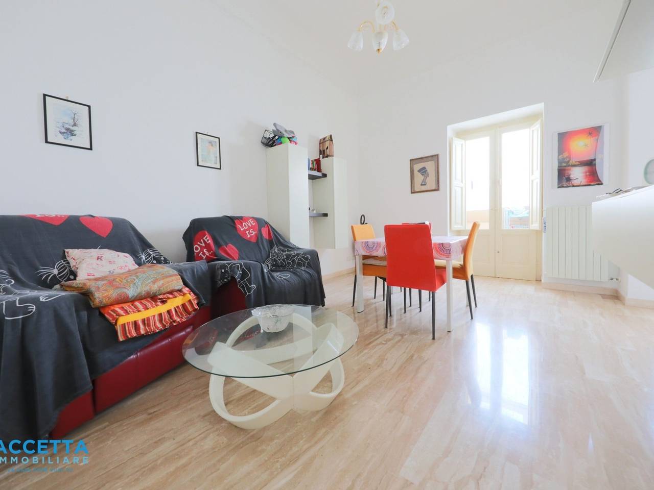appartamento in vendita a Taranto in zona Borgo
