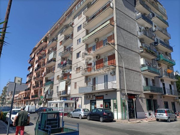 appartamento in vendita a Taranto in zona Tamburi-Croce