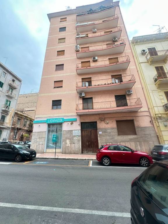appartamento in vendita a Taranto in zona Borgo