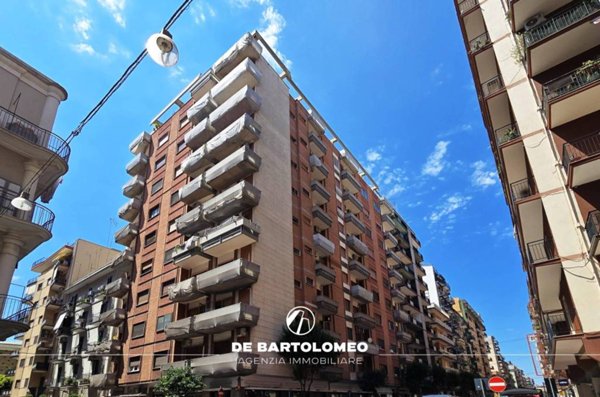 appartamento in vendita a Taranto in zona Tre Carrare-Battisti