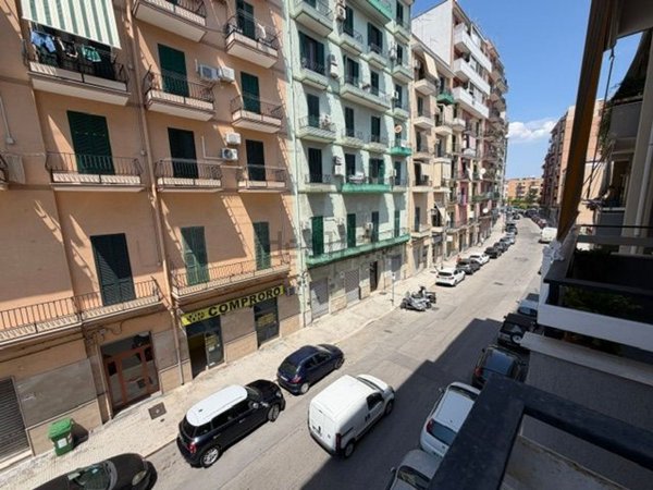 appartamento in vendita a Taranto in zona Tre Carrare-Battisti