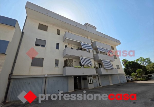 appartamento in vendita a Taranto in zona Talsano