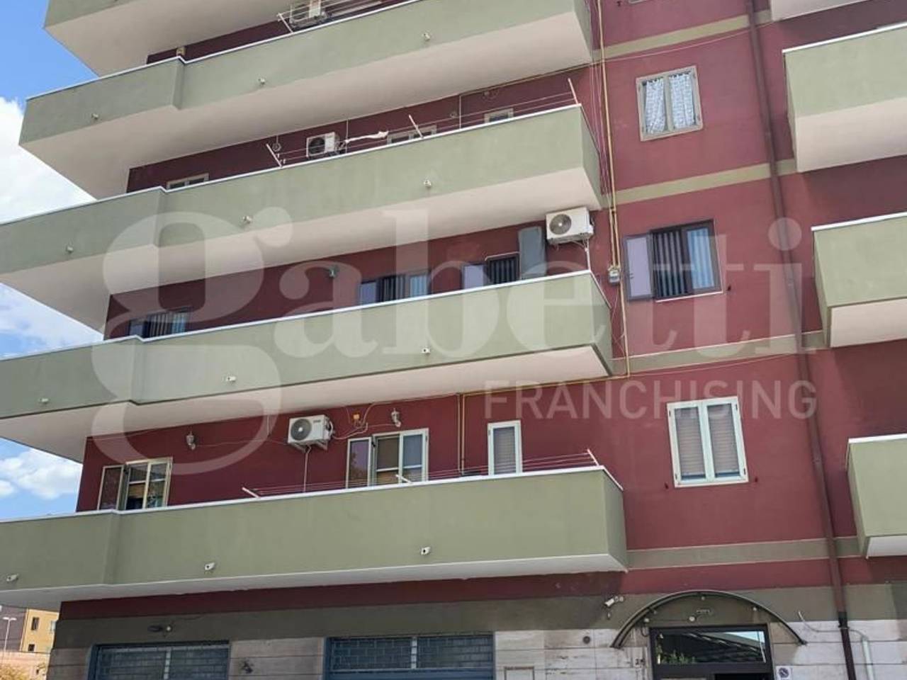 appartamento in vendita a Taranto in zona Tamburi-Croce