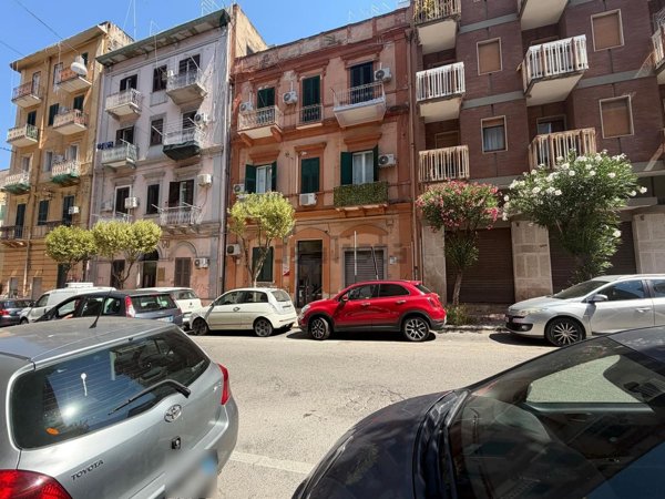 appartamento in vendita a Taranto in zona Borgo