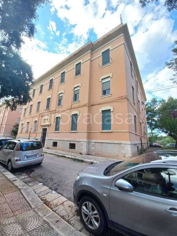 appartamento in vendita a Taranto in zona Tre Carrare-Battisti