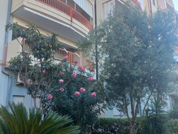 appartamento in vendita a Taranto in zona Lama