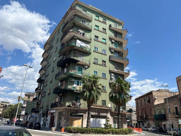 appartamento in vendita a Taranto in zona Tamburi-Croce