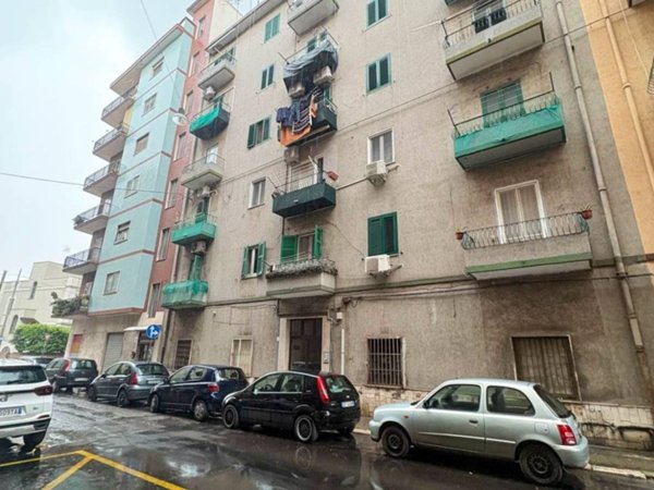 appartamento in vendita a Taranto in zona Tre Carrare-Battisti