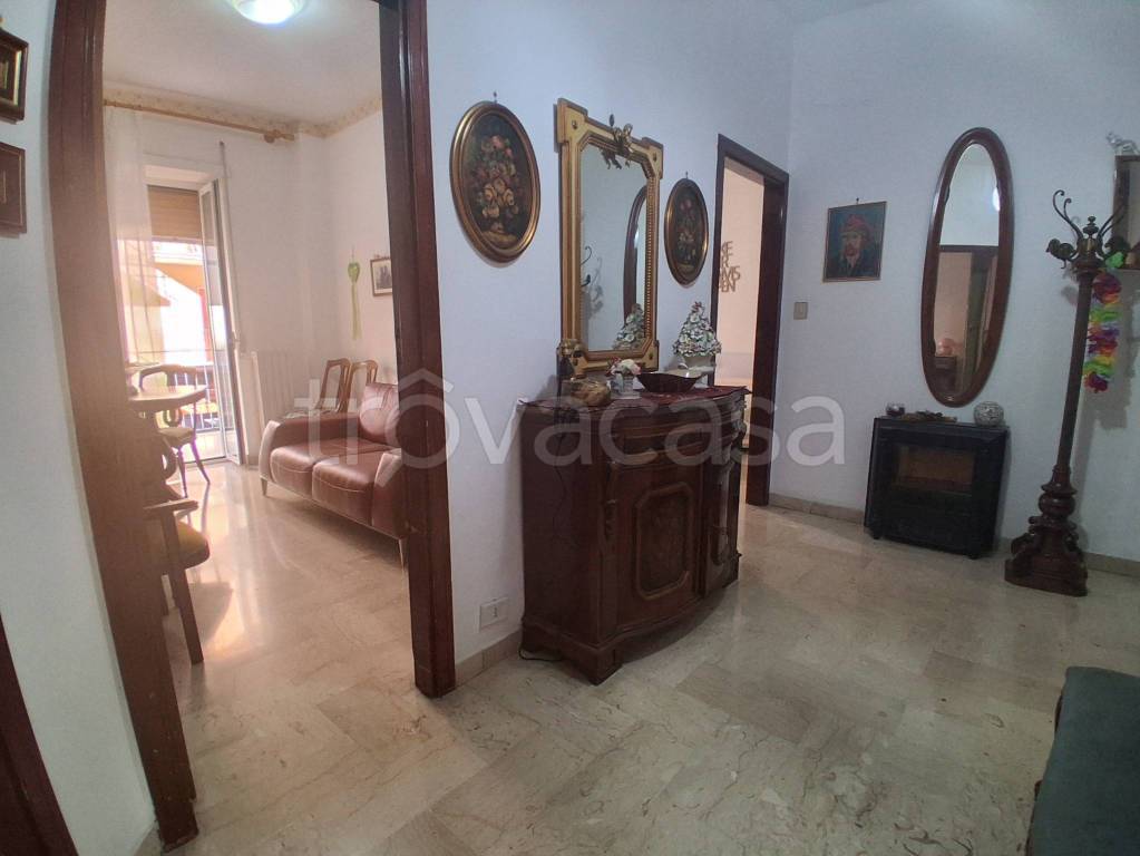 appartamento in vendita a Taranto in zona Italia-Montegranaro