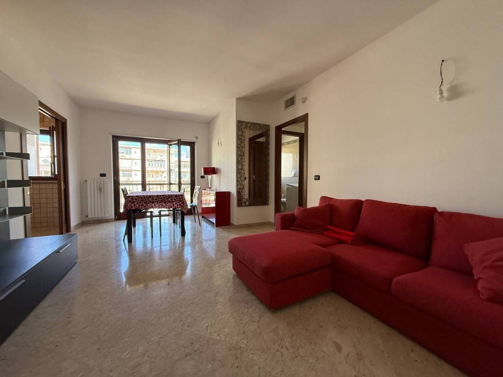 appartamento in vendita a Taranto in zona Italia-Montegranaro