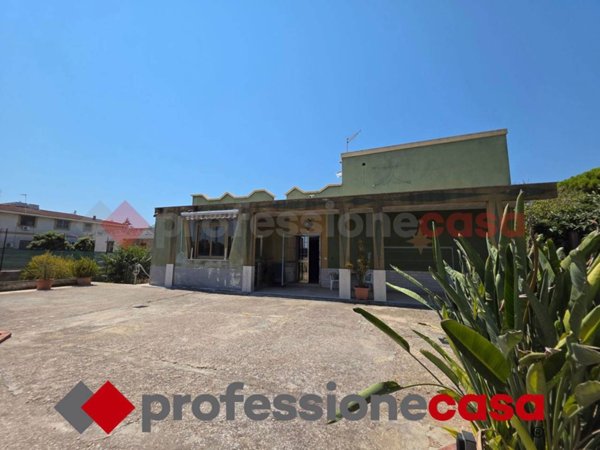 casa indipendente in vendita a Taranto in zona Talsano