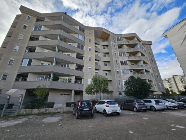 appartamento in vendita a Taranto in zona Carelli