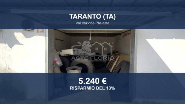 locale commerciale in vendita a Taranto