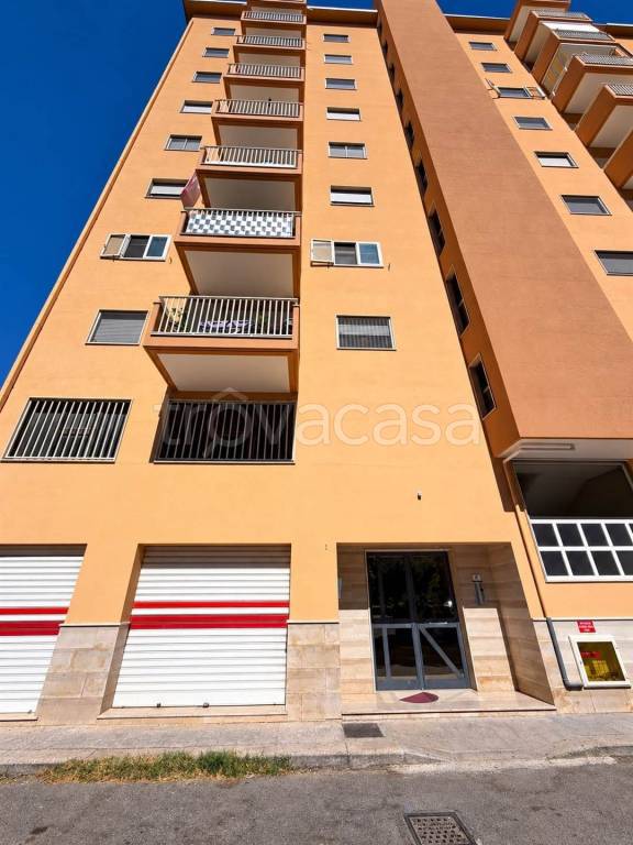 appartamento in vendita a Taranto in zona Lama
