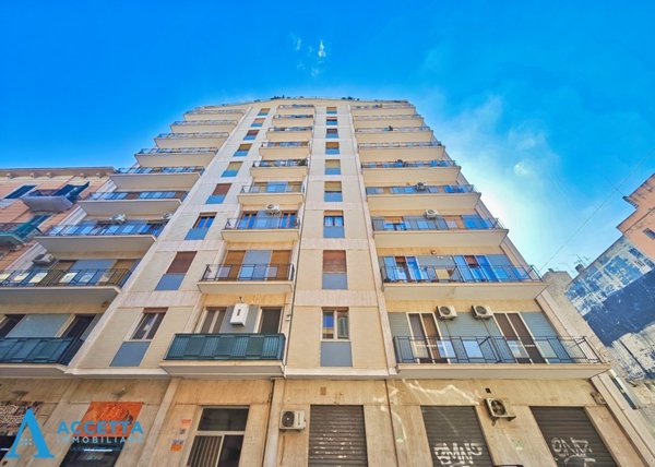 appartamento in vendita a Taranto in zona Borgo