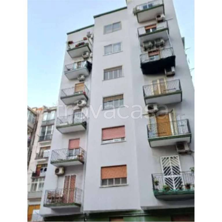 appartamento in vendita a Taranto in zona Borgo