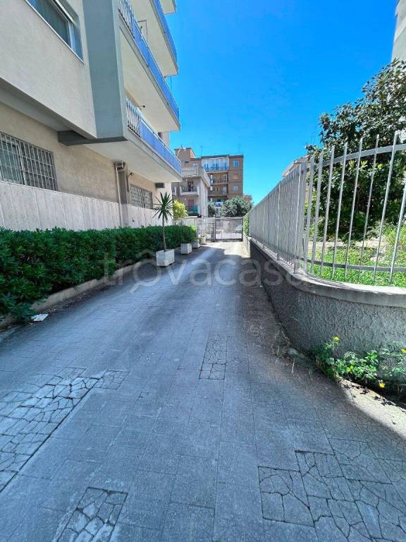 appartamento in vendita a Taranto in zona Solito-Corvisea