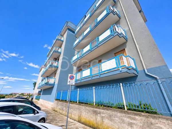 appartamento in vendita a Taranto in zona Italia-Montegranaro