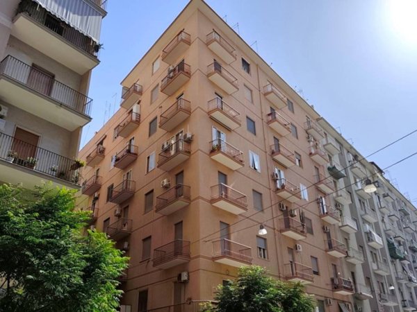 appartamento in vendita a Taranto in zona Tre Carrare-Battisti
