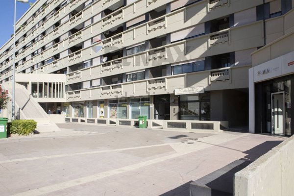 ufficio in vendita a Taranto in zona Solito-Corvisea