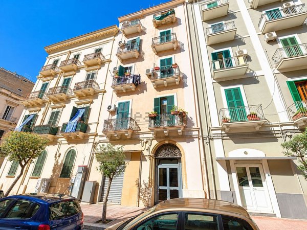 appartamento in vendita a Taranto in zona Borgo