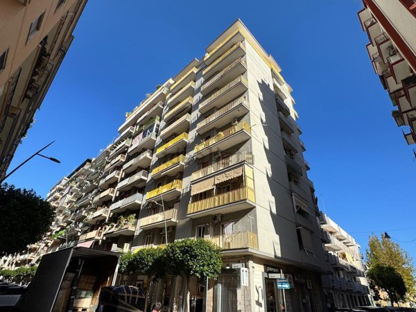 appartamento in vendita a Taranto in zona Italia-Montegranaro