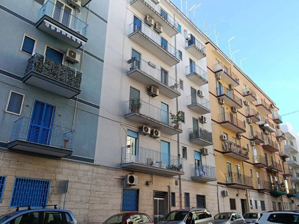 appartamento in vendita a Taranto in zona Tre Carrare-Battisti