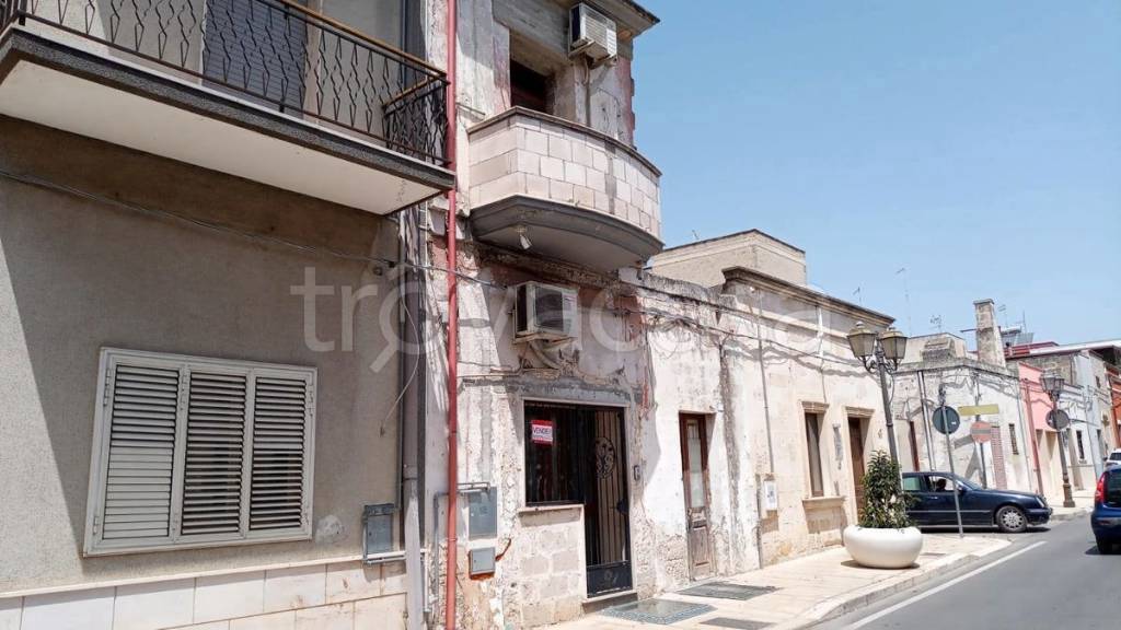 casa indipendente in vendita a Torricella
