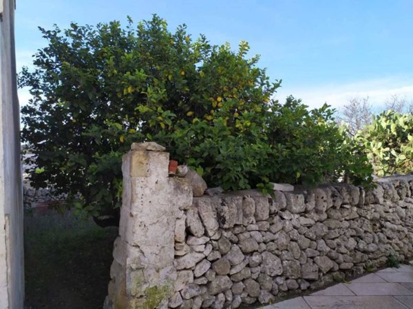 terreno edificabile in vendita a Torricella in zona Monacizzo