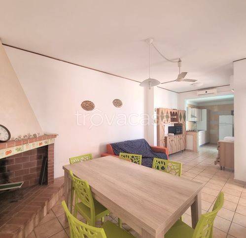 casa indipendente in vendita a Torricella in zona Monacizzo