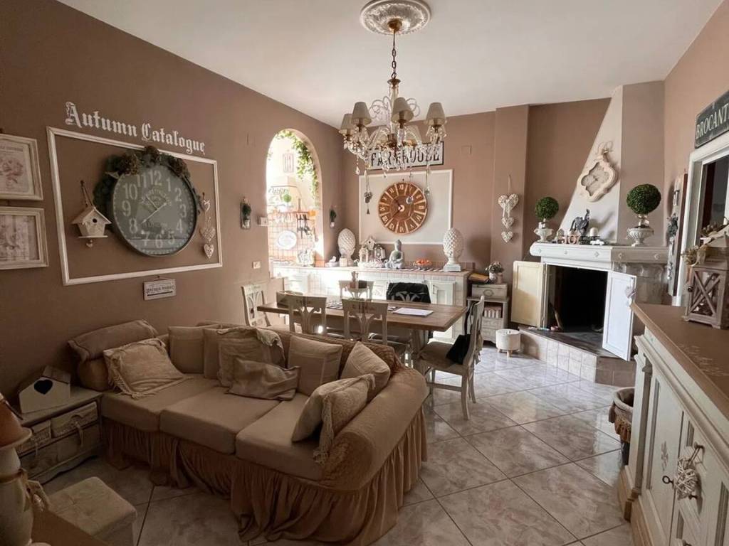 appartamento in vendita a Torricella