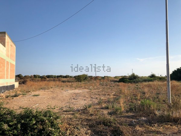 terreno edificabile in vendita a Torricella