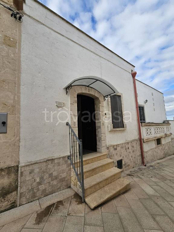 casa indipendente in vendita a Torricella in zona Monacizzo