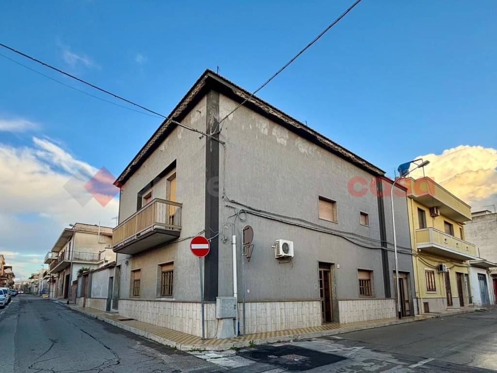 intera palazzina in vendita a Torricella