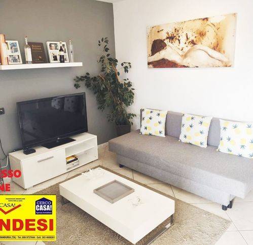 casa indipendente in vendita a Torricella