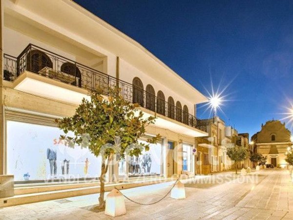 casa indipendente in vendita a Torricella