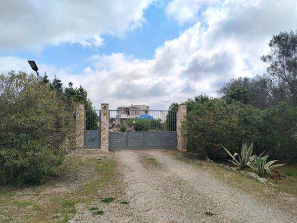 casa indipendente in vendita a Torricella