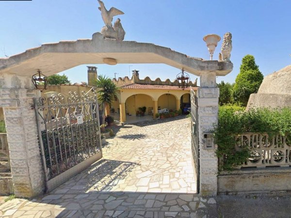 casa indipendente in vendita a Torricella in zona Monacizzo