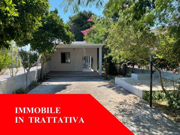 casa indipendente in vendita a Torricella in zona Monacizzo