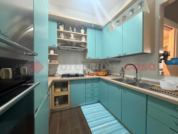 casa indipendente in vendita a Torricella in zona Torre Ovo-Librari-Truglione