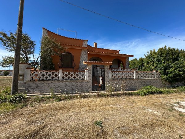 casa indipendente in vendita a Torricella in zona Monacizzo