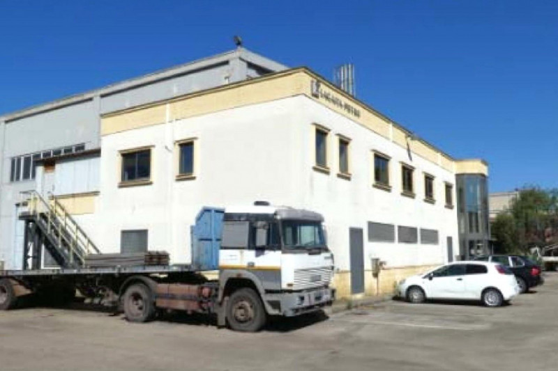 casa indipendente in vendita a Torricella
