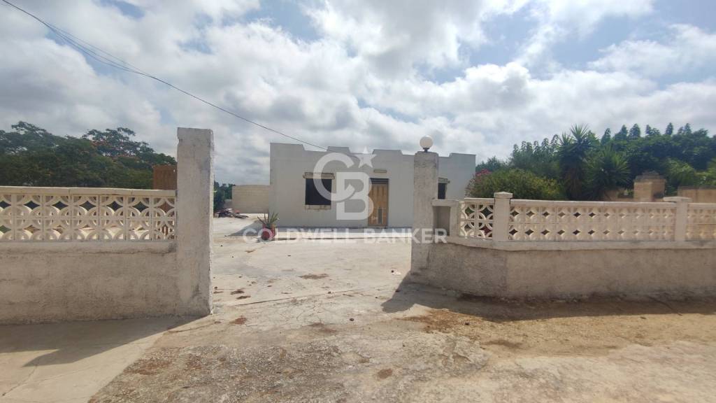 casa indipendente in vendita a Torricella in zona Monacizzo