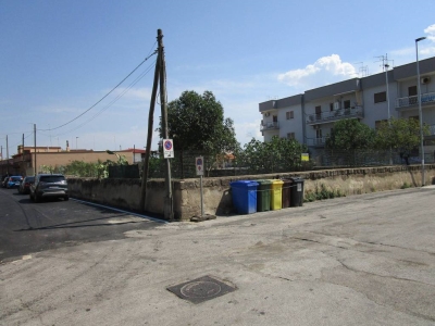locale commerciale in vendita a Statte