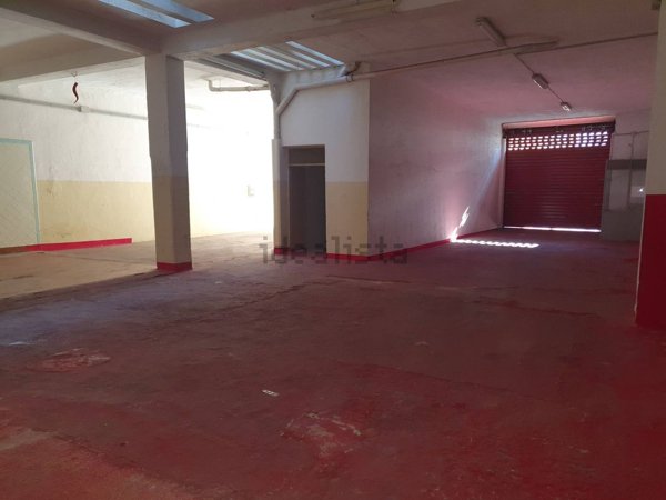 locale commerciale in vendita a Statte