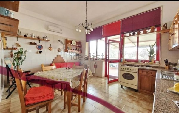 casa indipendente in vendita a Statte